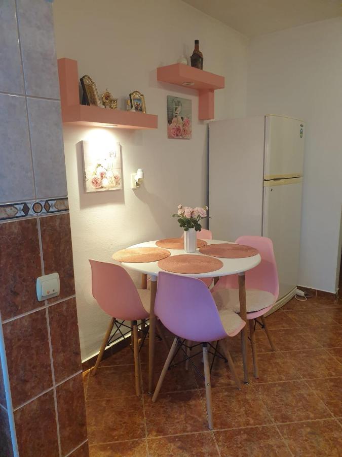 3 Camere Central Iasi Luaran gambar